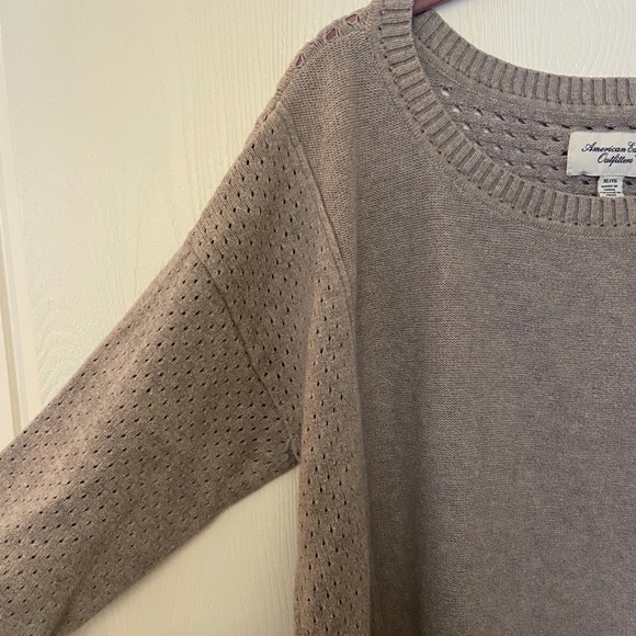 American Eagle 3/4 sleeve sweater - Picture 4 of 5